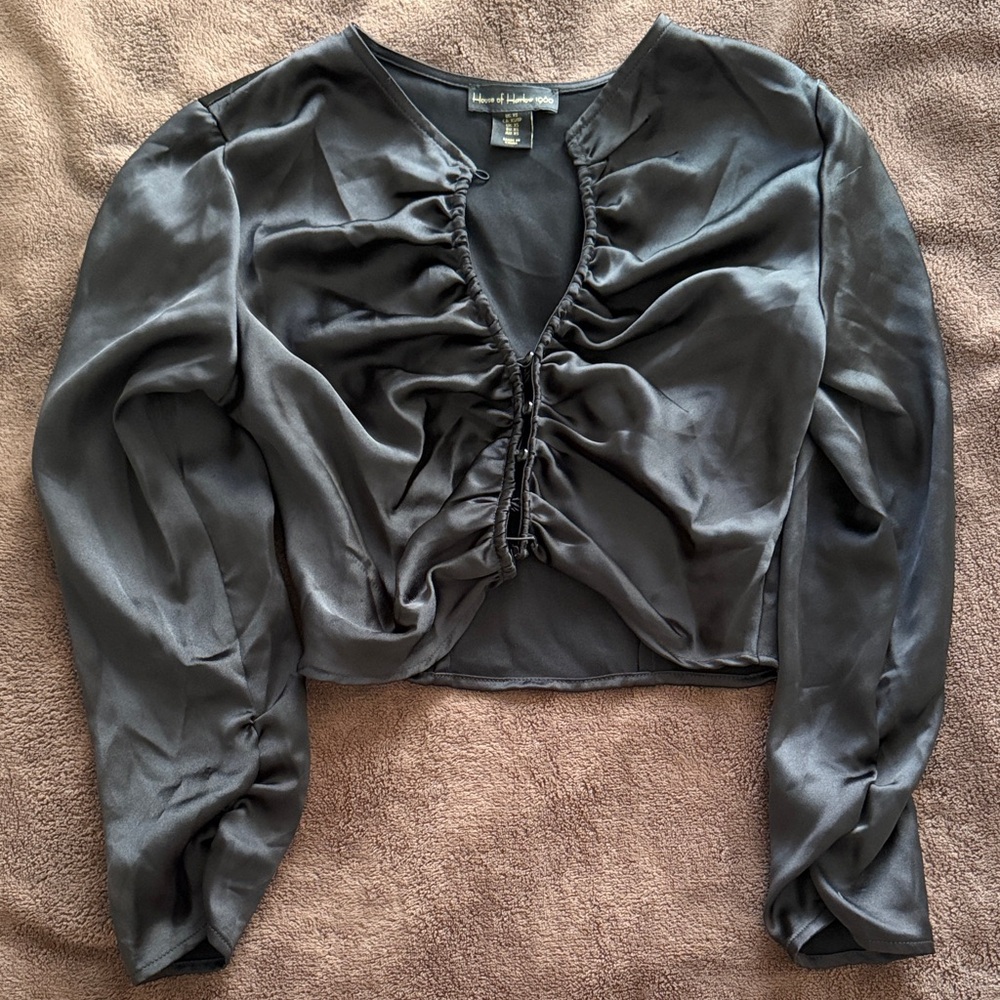 Rachel Zoe Black Ruched V-Neck Long Sleeve Crop Blouse